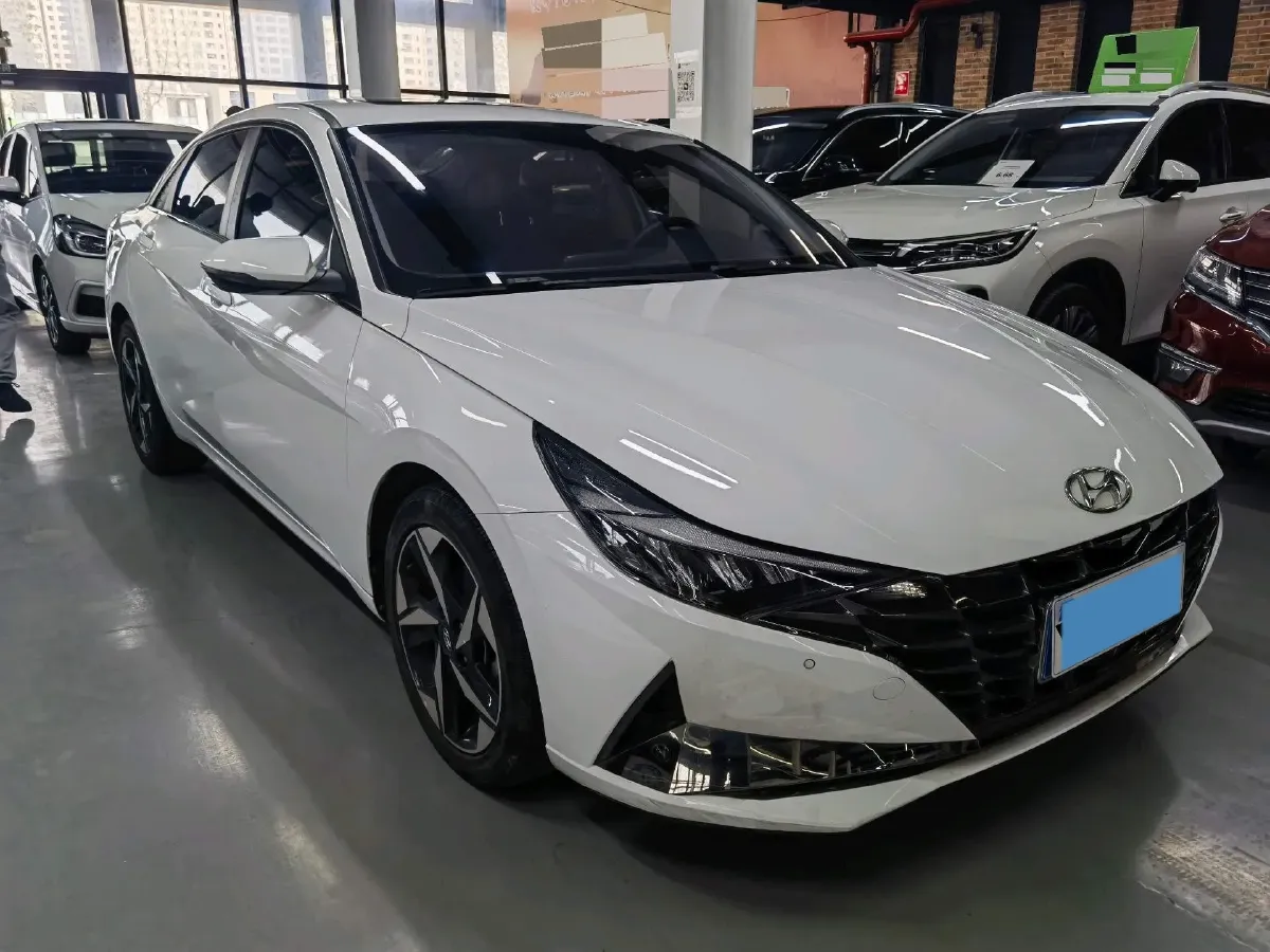 2022 Hyundai Elantra 1.5L 115HP L4 CVT,autocango,china used car exporter,china ev exporter,chinese used car exporter,chinese used ev exporter