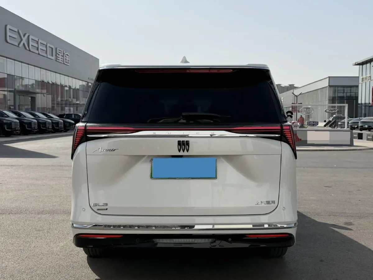 2024 Buick GL8 1.5T 180HP L4 2DHT PHEV 24.4KWH,autocango,china used car exporter,china ev exporter,chinese used car exporter,chinese used ev exporter