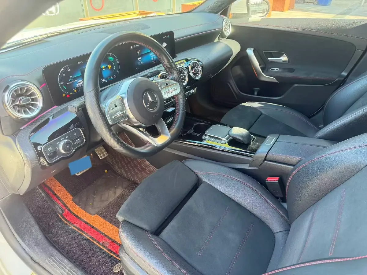 2020 Mercedes-Benz CLA Class 1.3T 163HP L4 7DCT,autocango,china used car exporter,china ev exporter,chinese used car exporter,chinese used ev exporter