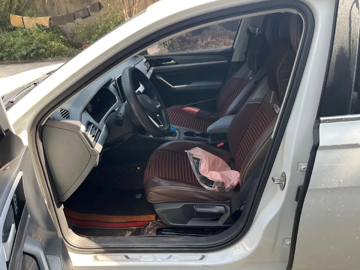 2023 Volkswagen Lavida 1.5T 160HP L4 7DCT,autocango,china used car exporter,china ev exporter,chinese used car exporter,chinese used ev exporter