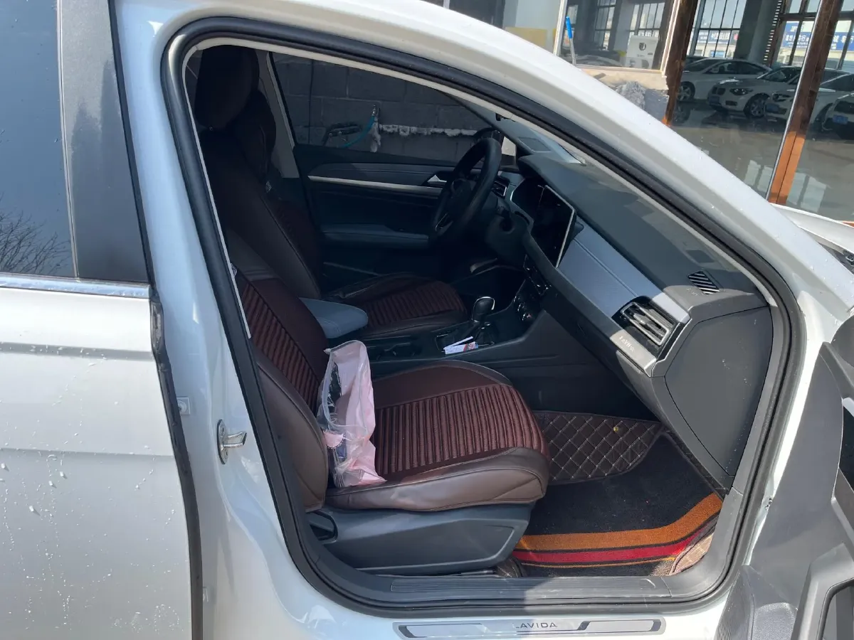 2023 Volkswagen Lavida 1.5T 160HP L4 7DCT,autocango,china used car exporter,china ev exporter,chinese used car exporter,chinese used ev exporter