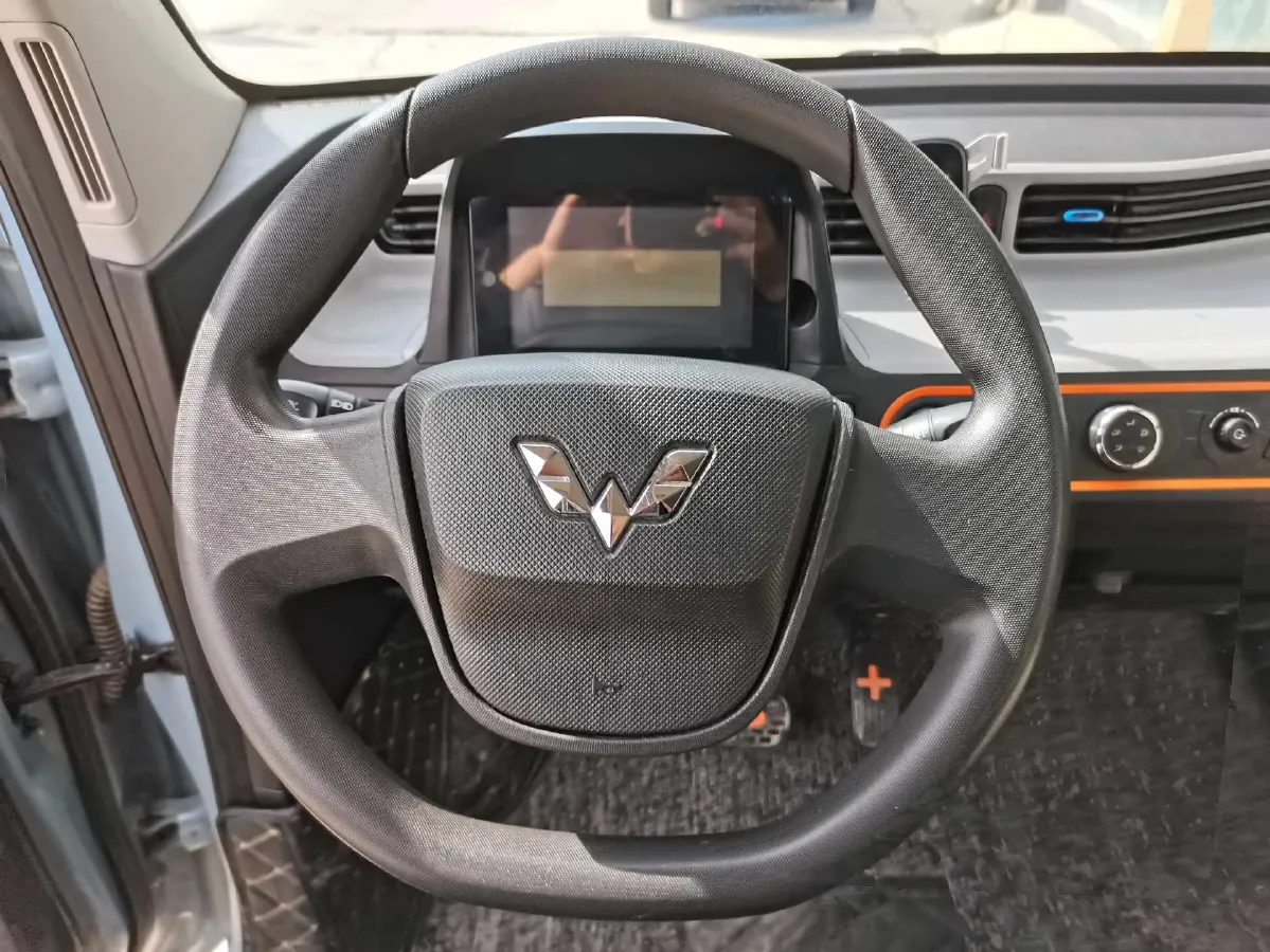 2022 LingBox uni BEV 11.52KWH,autocango,china used car exporter,china ev exporter,chinese used car exporter,chinese used ev exporter