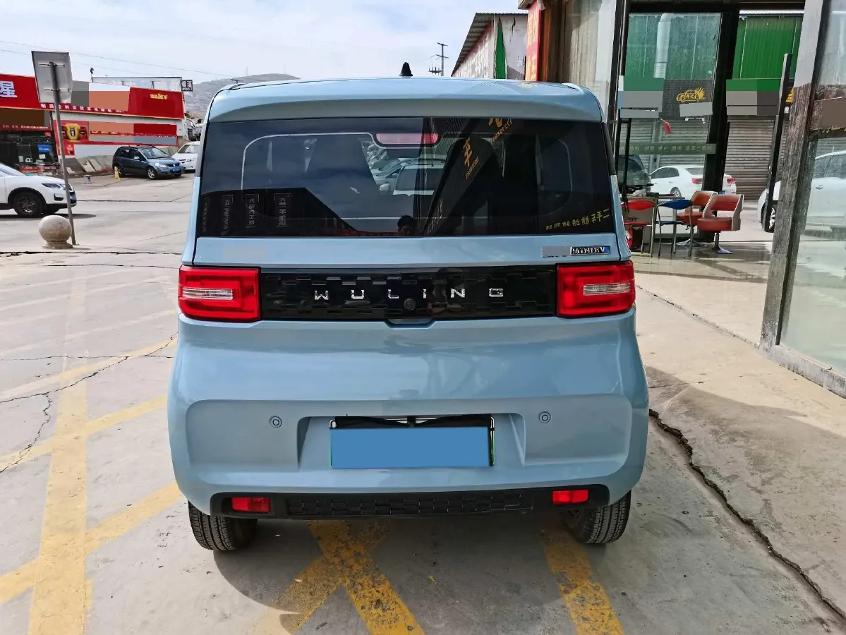 2022 LingBox uni BEV 11.52KWH,autocango,china used car exporter,china ev exporter,chinese used car exporter,chinese used ev exporter