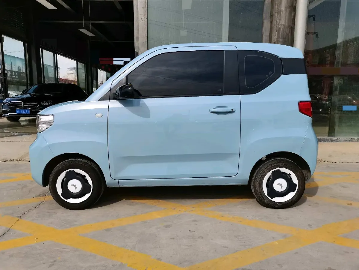 2022 LingBox uni BEV 11.52KWH,autocango,china used car exporter,china ev exporter,chinese used car exporter,chinese used ev exporter