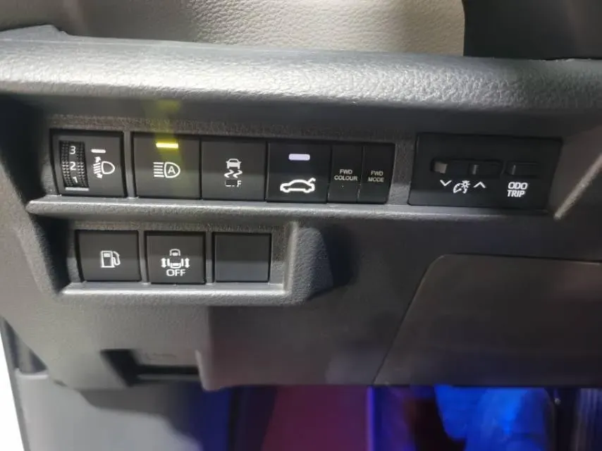 2023 Toyota Sienna 2.5L 189HP L4 E-CVT Hybrid,autocango,china used car exporter,china ev exporter,chinese used car exporter,chinese used ev exporter