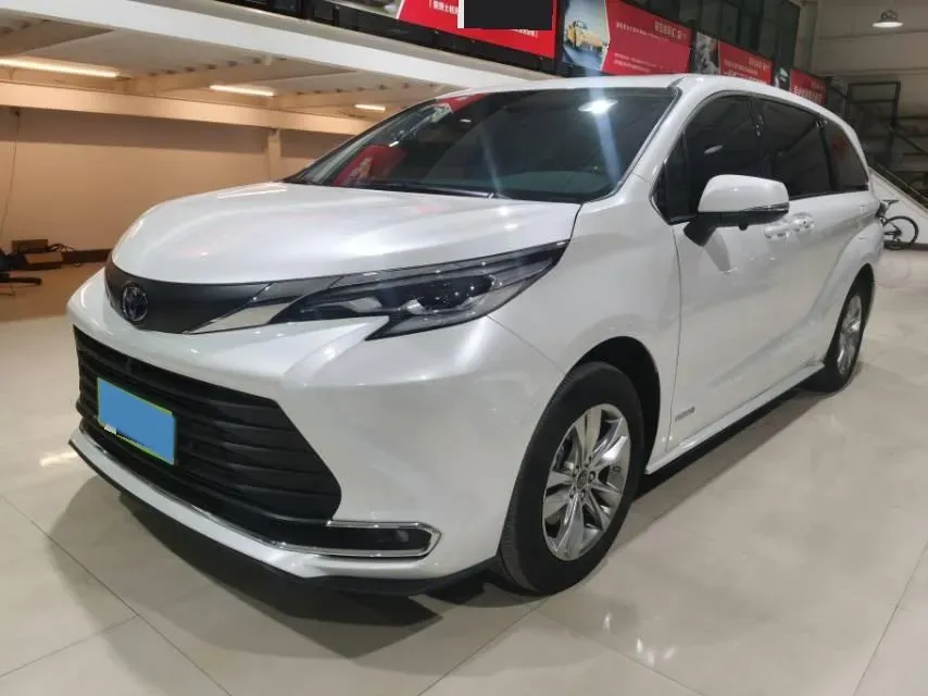 2023 Toyota Sienna 2.5L 189HP L4 E-CVT Hybrid,autocango,china used car exporter,china ev exporter,chinese used car exporter,chinese used ev exporter