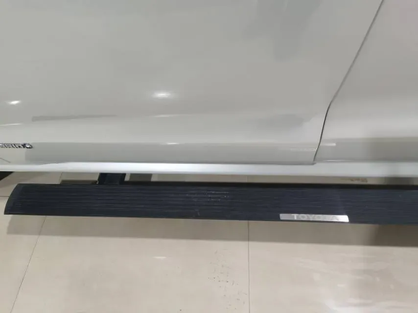 2023 Toyota Sienna 2.5L 189HP L4 E-CVT Hybrid,autocango,china used car exporter,china ev exporter,chinese used car exporter,chinese used ev exporter