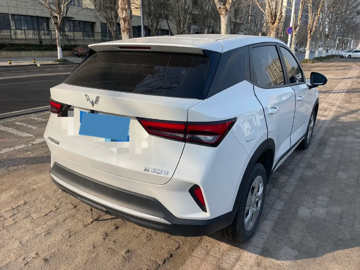 2022 WuLing XingChi 1.5L 99HP L4 6MT,autocango,china used car exporter,china ev exporter,chinese used car exporter,chinese used ev exporter