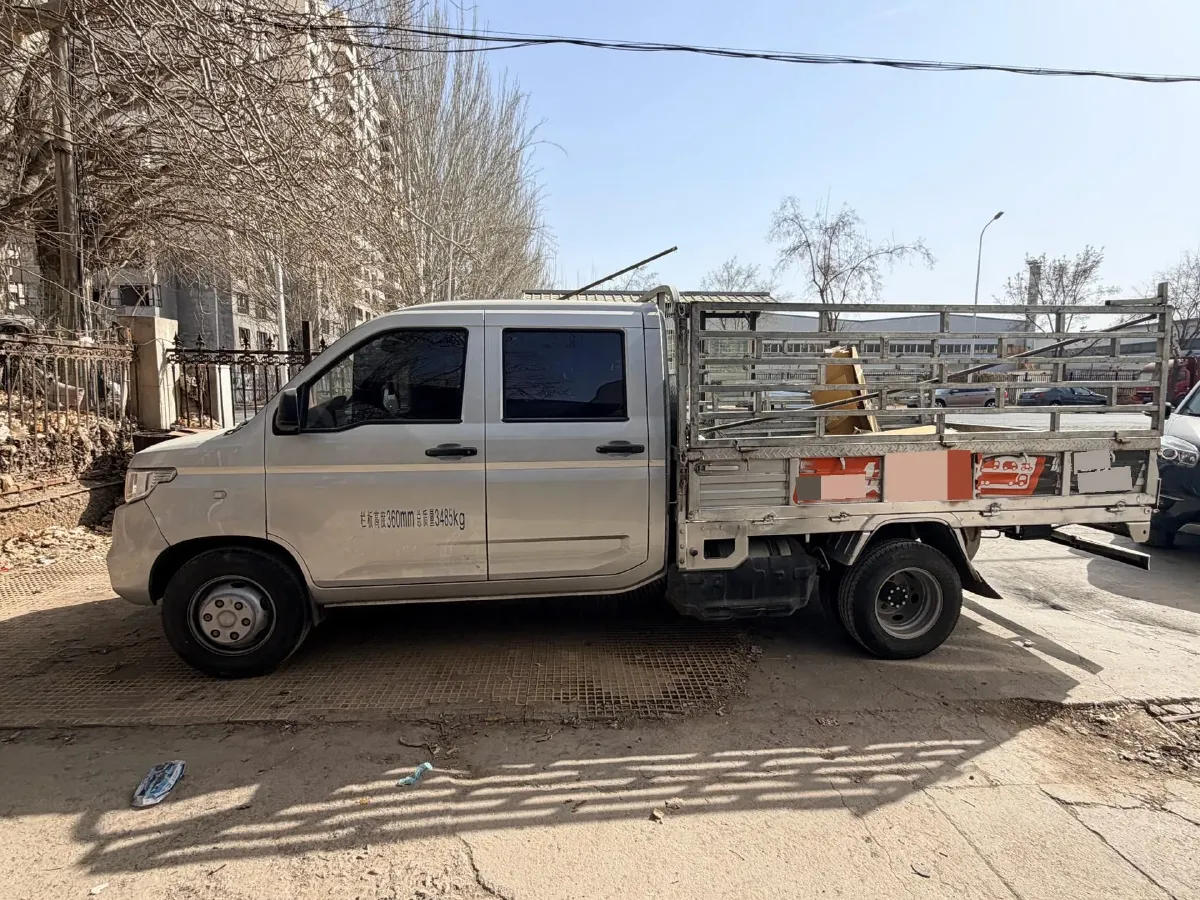 2023 WuLing RongGuang New Truck 5MT,autocango,china used car exporter,china ev exporter,chinese used car exporter,chinese used ev exporter