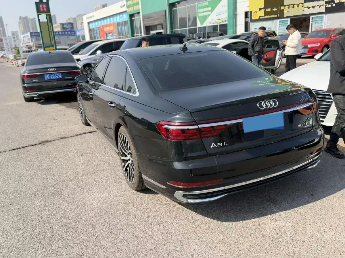 2024 Audi A8 3.0T 286HP V6 8AT,autocango,china used car exporter,china ev exporter,chinese used car exporter,chinese used ev exporter