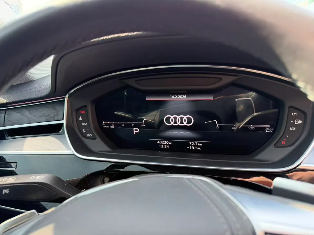 2024 Audi A8 3.0T 286HP V6 8AT,autocango,china used car exporter,china ev exporter,chinese used car exporter,chinese used ev exporter