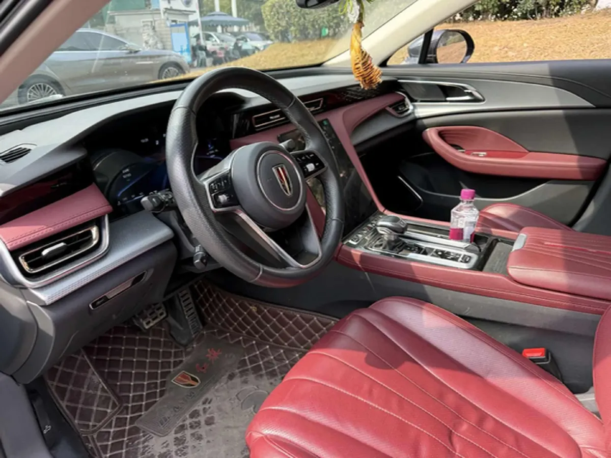 2023 HongQi H5 2.0T 224HP L4 8AT,autocango,china used car exporter,china ev exporter,chinese used car exporter,chinese used ev exporter