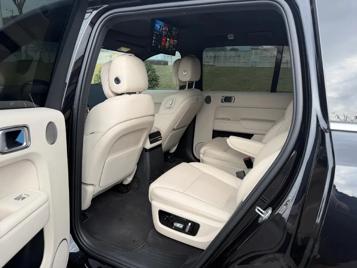 2022 Li L9 Range Extended 154HP REEV 42.6KWH,autocango,china used car exporter,china ev exporter,chinese used car exporter,chinese used ev exporter