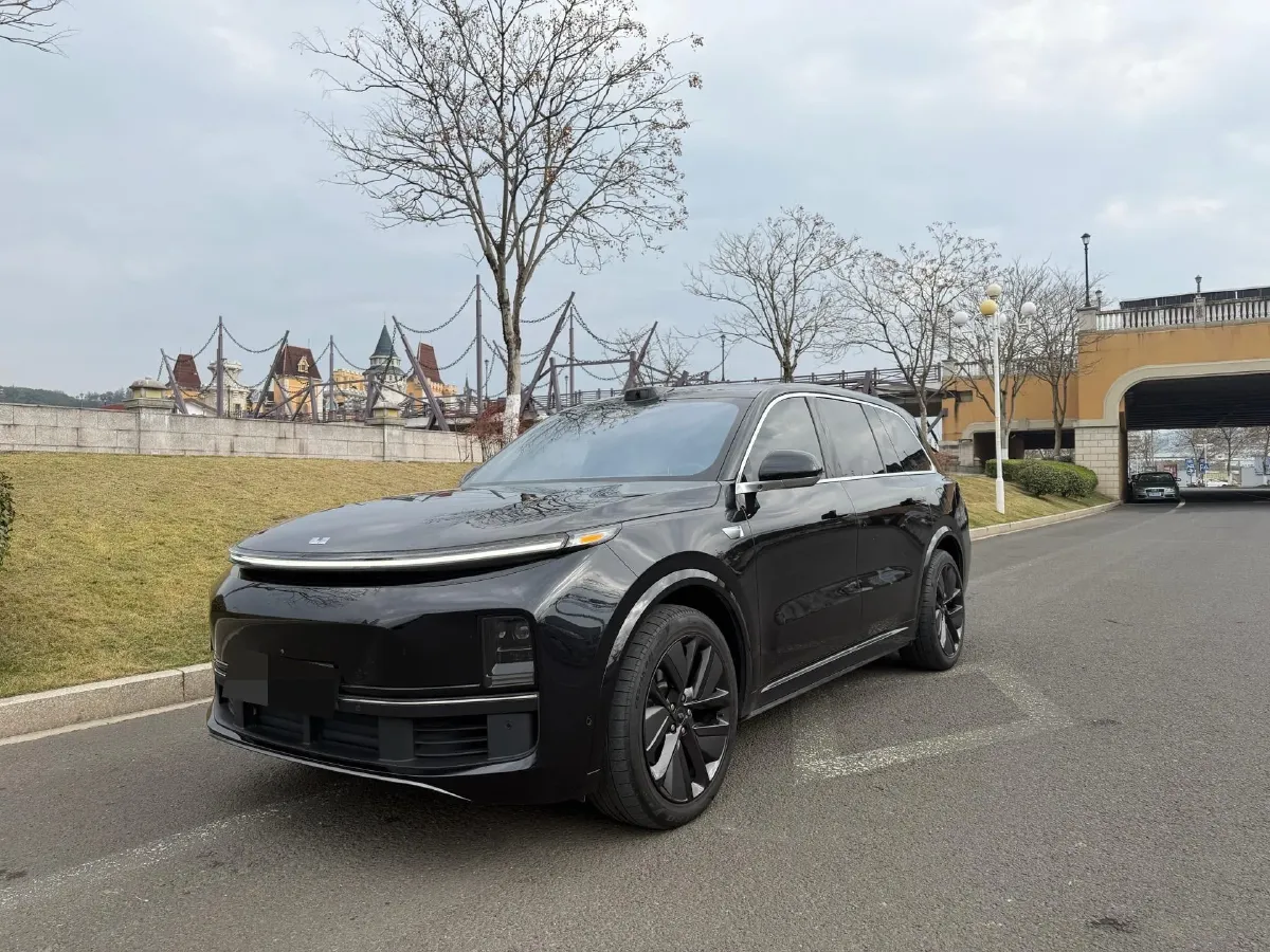 2022 Li L9 Range Extended 154HP REEV 42.6KWH,autocango,china used car exporter,china ev exporter,chinese used car exporter,chinese used ev exporter