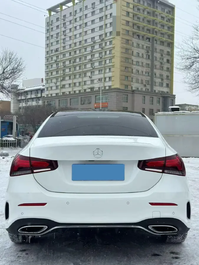 2020 Mercedes-Benz A Class 1.3T 163HP L4 7DCT,autocango,china used car exporter,china ev exporter,chinese used car exporter,chinese used ev exporter