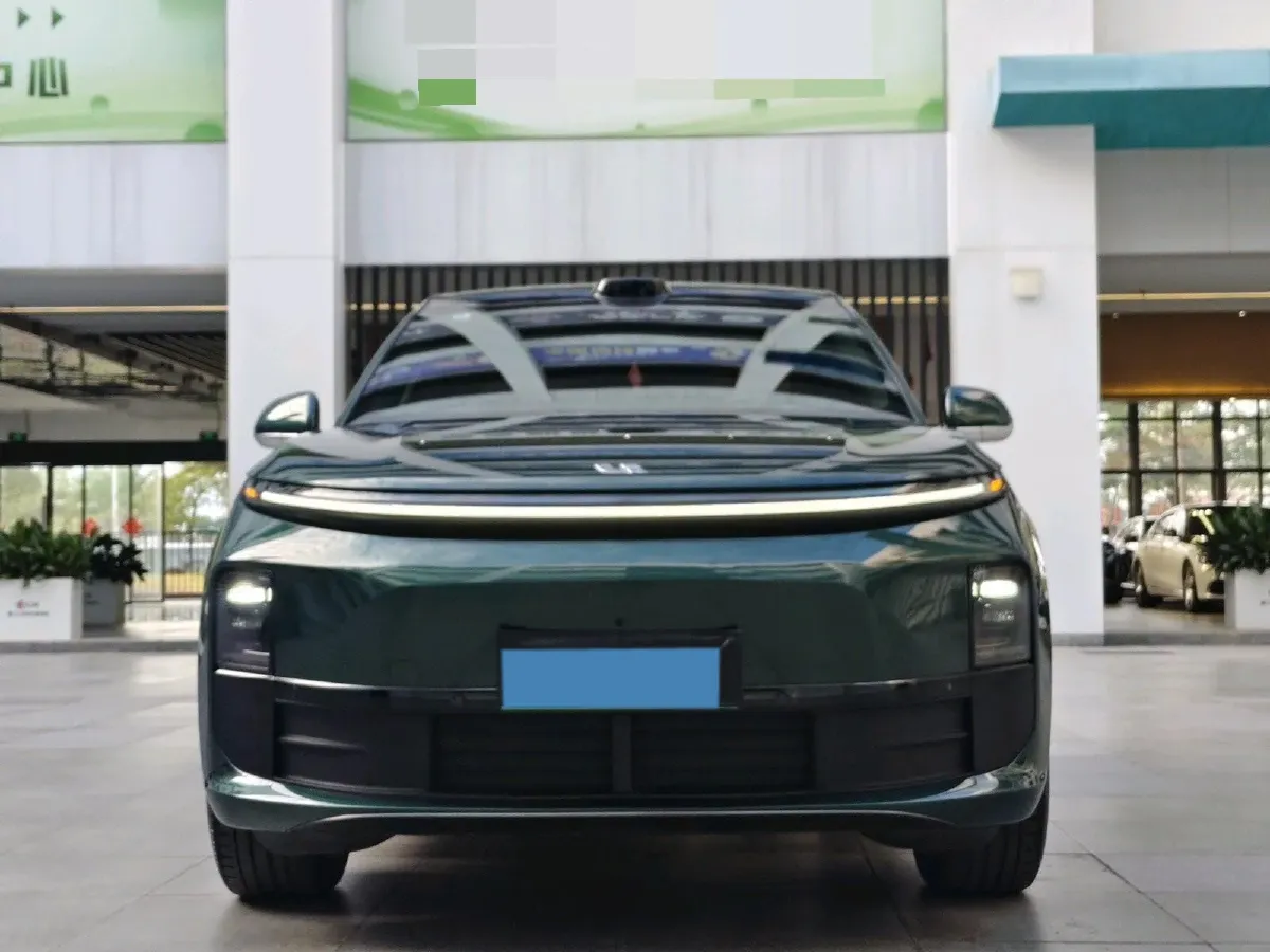 2024 Li L6 Range Extended 154HP L4 REEV 36.8KWH,autocango,china used car exporter,china ev exporter,chinese used car exporter,chinese used ev exporter