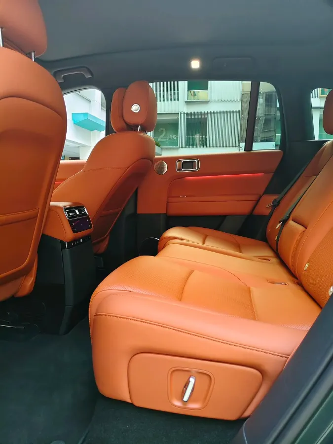 2024 Li L6 Range Extended 154HP L4 REEV 36.8KWH,autocango,china used car exporter,china ev exporter,chinese used car exporter,chinese used ev exporter