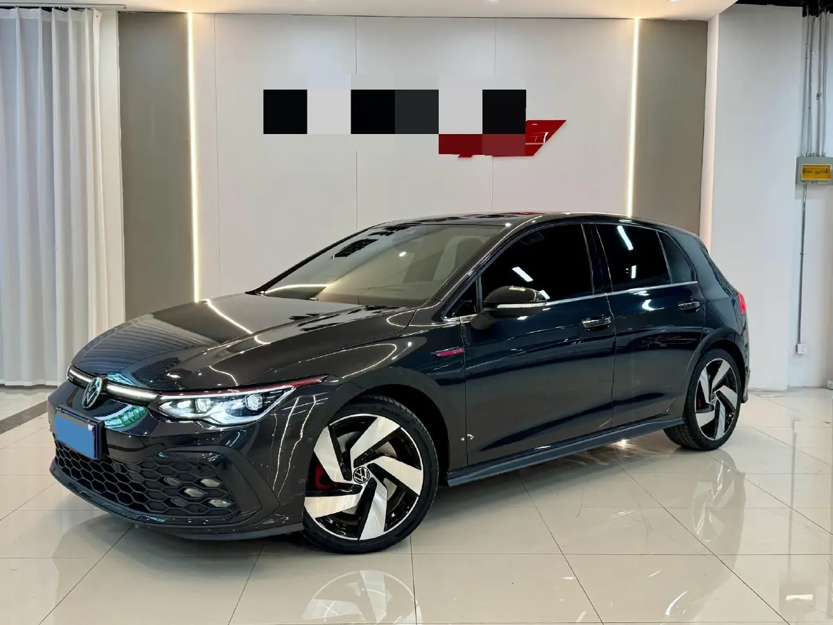 2021 Volkswagen GolfGTI 2.0T 220HP L4 7DCT,autocango,china used car exporter,china ev exporter,chinese used car exporter,chinese used ev exporter
