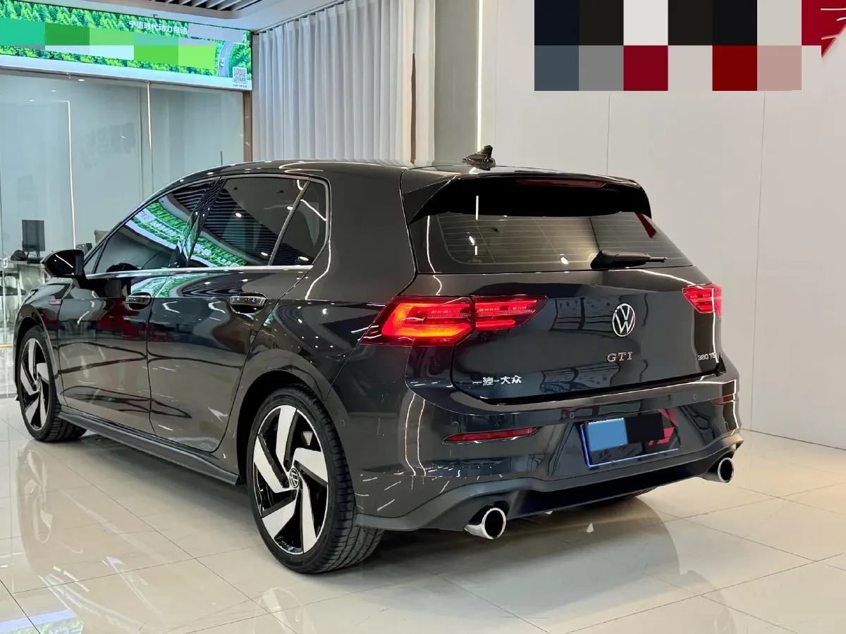 2021 Volkswagen GolfGTI 2.0T 220HP L4 7DCT,autocango,china used car exporter,china ev exporter,chinese used car exporter,chinese used ev exporter