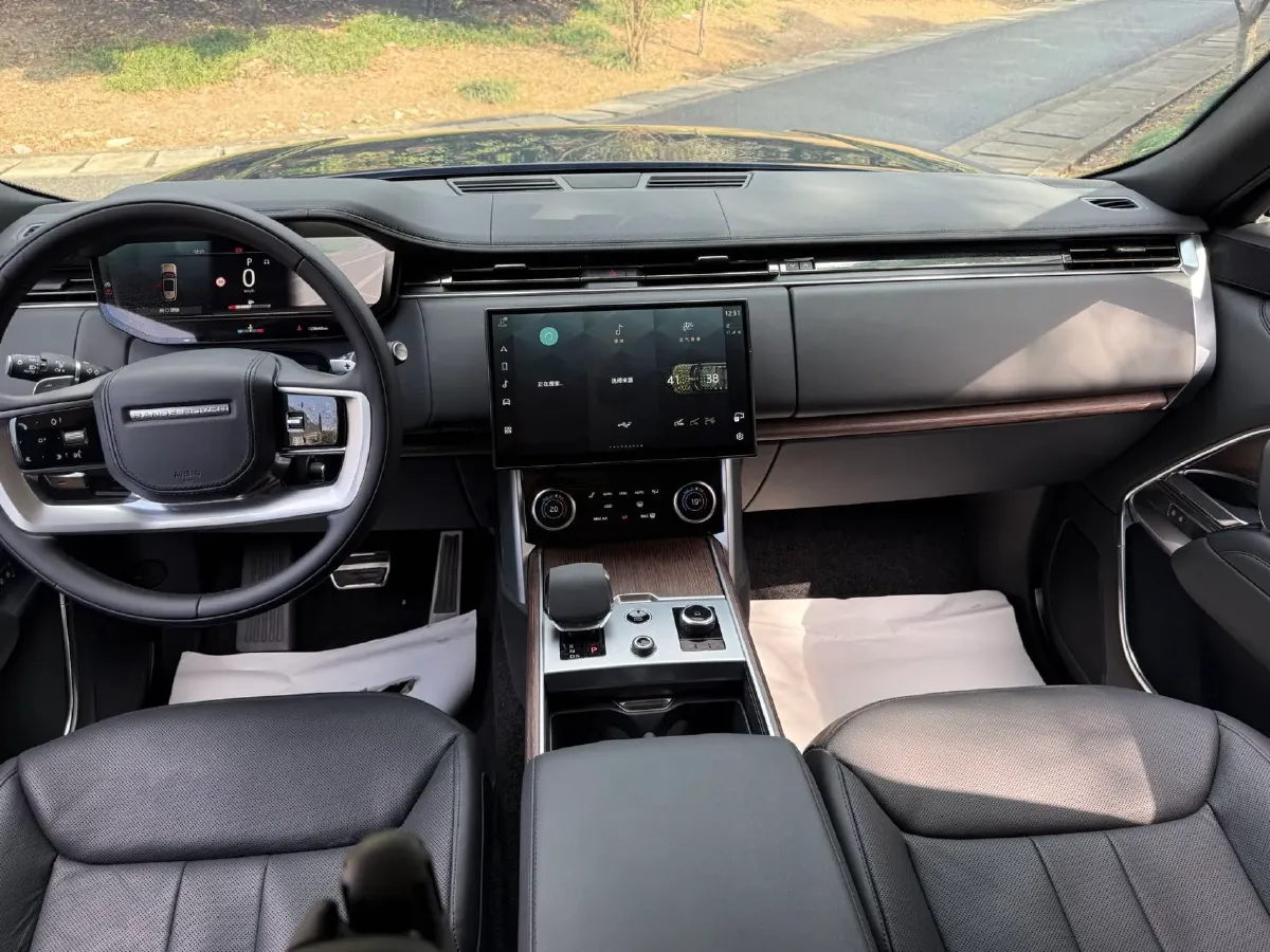 2023 Land Rover Range Rover 3.0T 360HP L6 8AT,autocango,china used car exporter,china ev exporter,chinese used car exporter,chinese used ev exporter