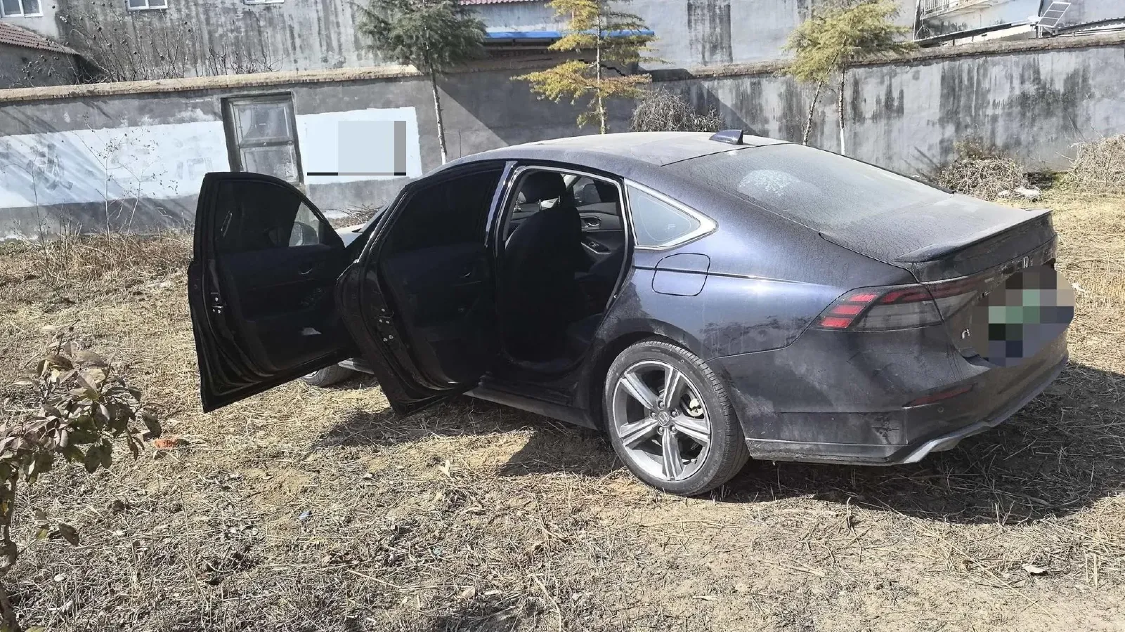 2023 Honda Accord 2.0L 148HP L4 E-CVT PHEV 17.7KWH,autocango,china used car exporter,china ev exporter,chinese used car exporter,chinese used ev exporter