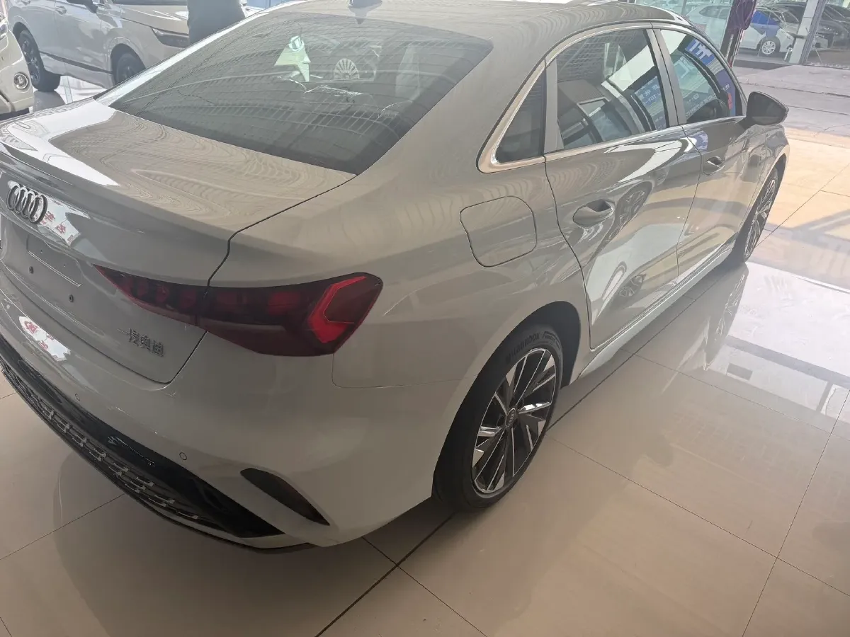 2026 Audi A3 1.5T 160HP L4 7DCT,autocango,china used car exporter,china ev exporter,chinese used car exporter,chinese used ev exporter