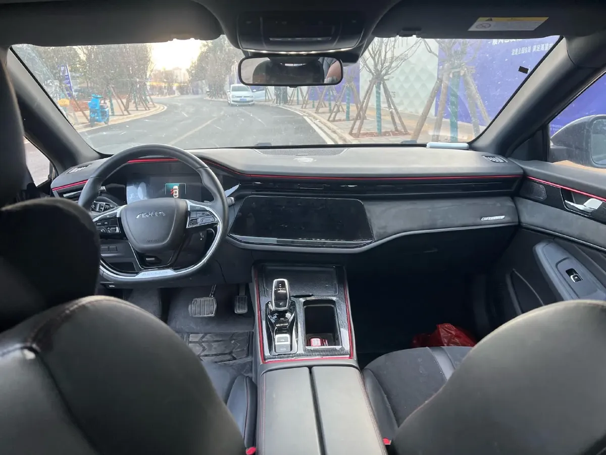 2023 DongFeng Aeolus YiXuan MAX 1.5T 190HP L4 7DCT,autocango,china used car exporter,china ev exporter,chinese used car exporter,chinese used ev exporter