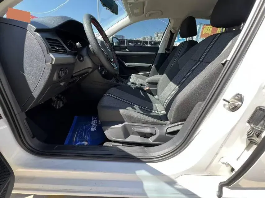 2021 Volkswagen Lavida 1.5L 113HP L4 6AT,autocango,china used car exporter,china ev exporter,chinese used car exporter,chinese used ev exporter