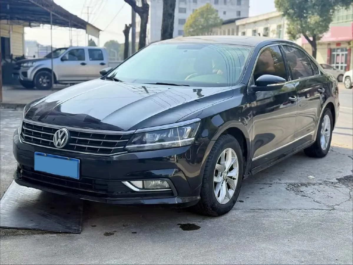 2017 Volkswagen Passat 1.4T 150HP L4 7DCT,autocango,china used car exporter,china ev exporter,chinese used car exporter,chinese used ev exporter