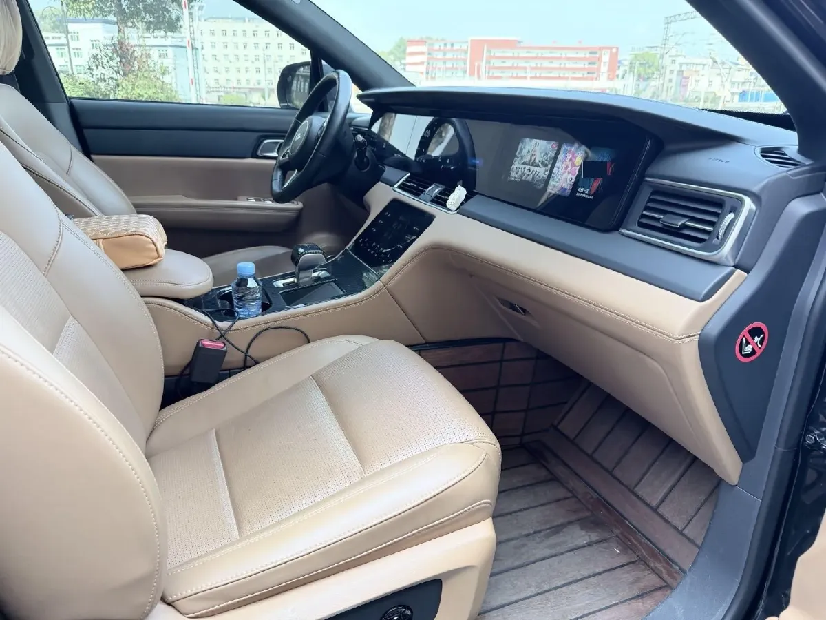 2021 Li ONE Range Extended 131HP REEV 40.5KWH,autocango,china used car exporter,china ev exporter,chinese used car exporter,chinese used ev exporter