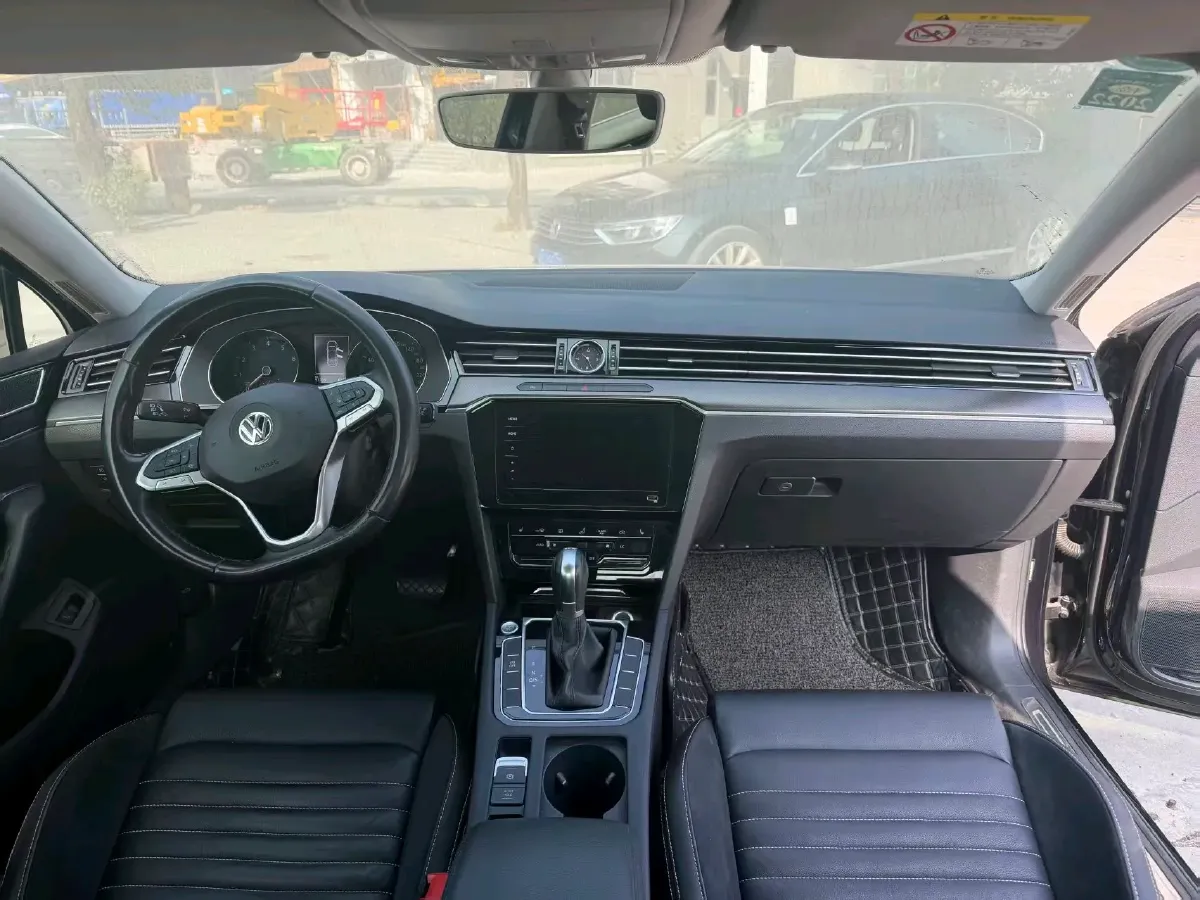 2019 Chevrolet Malibu XL 2.0T 241HP L4 9AT,autocango,china used car exporter,china ev exporter,chinese used car exporter,chinese used ev exporter