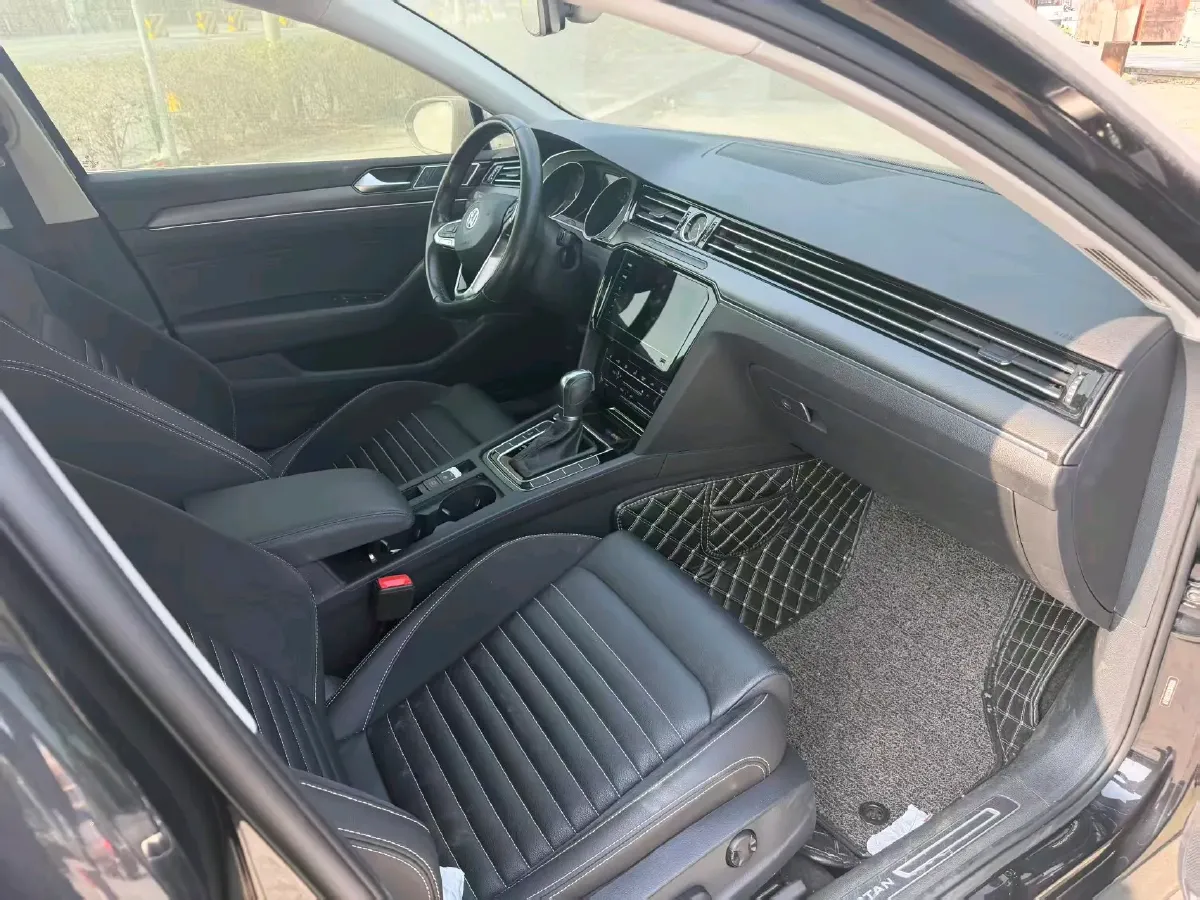 2019 Chevrolet Malibu XL 2.0T 241HP L4 9AT,autocango,china used car exporter,china ev exporter,chinese used car exporter,chinese used ev exporter