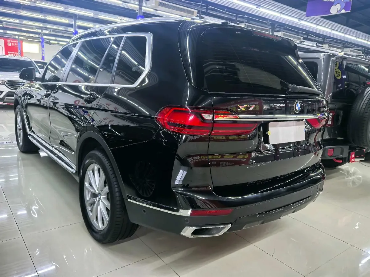 2019 BMW X7 3.0T 340HP L6 8AT,autocango,china used car exporter,china ev exporter,chinese used car exporter,chinese used ev exporter