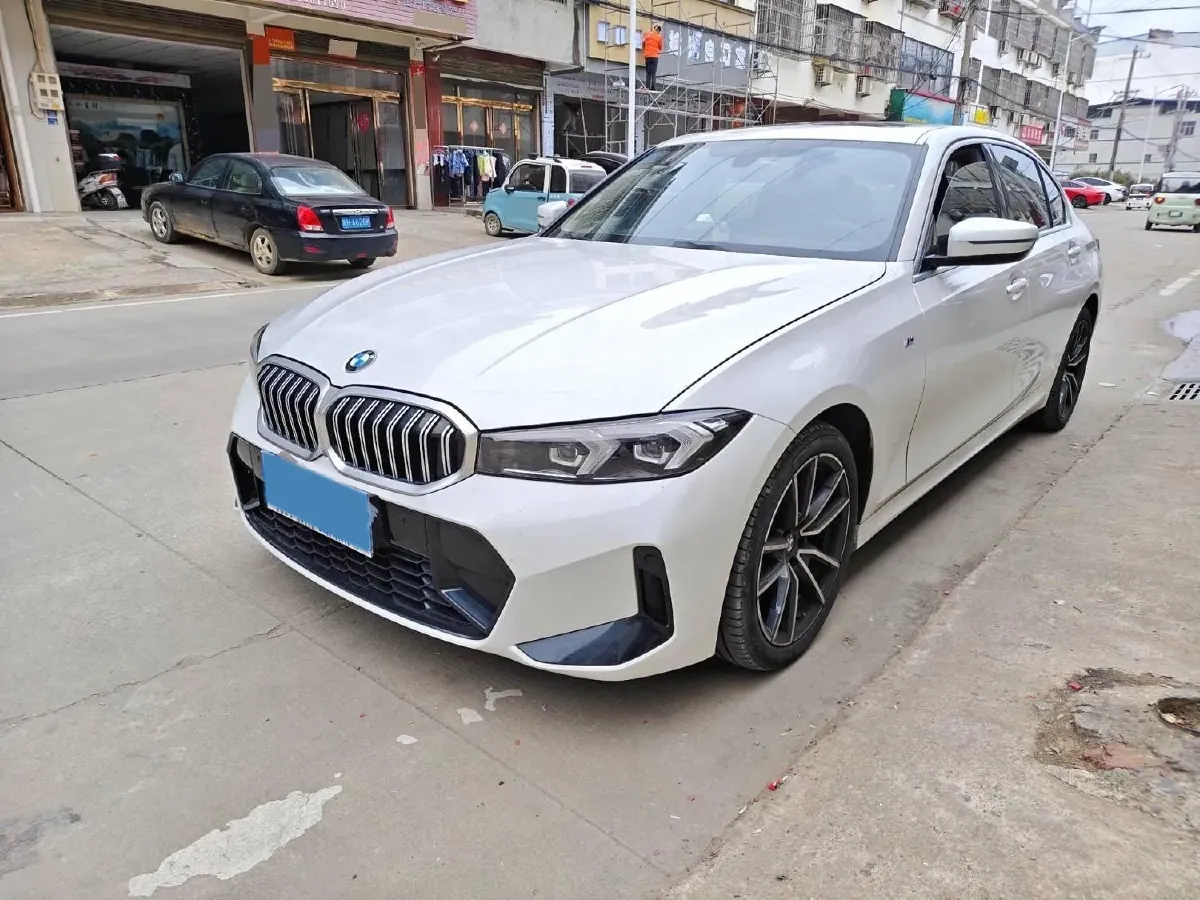 2023 BMW 3 Series 2.0T 156HP L4 8AT,autocango,china used car exporter,china ev exporter,chinese used car exporter,chinese used ev exporter