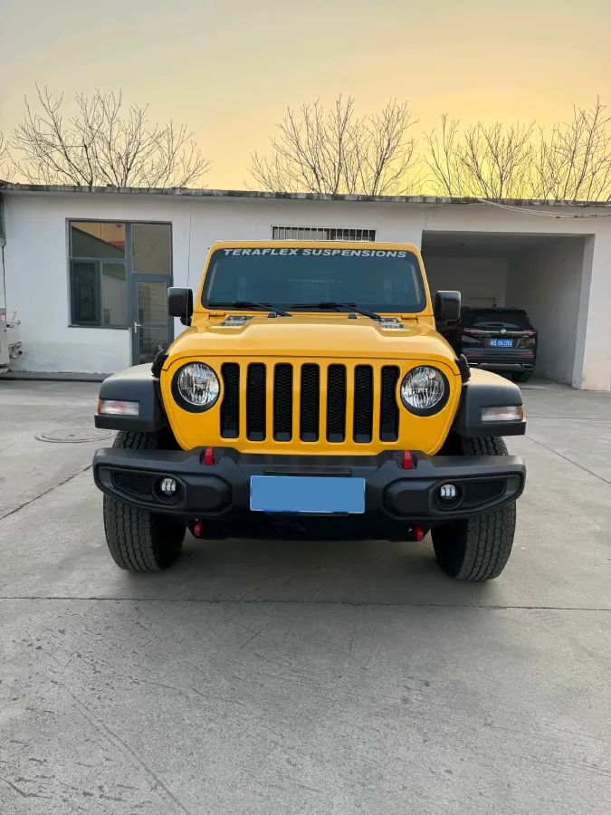 2019 Jeep Wrangler 2.0T 266HP L4 8AT,autocango,china used car exporter,china ev exporter,chinese used car exporter,chinese used ev exporter