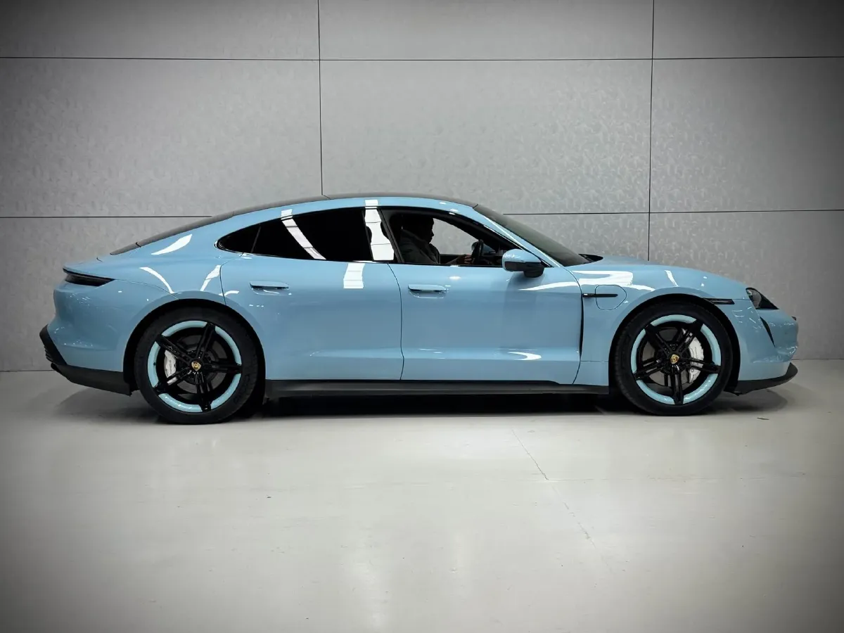 2020 Porsche Taycan 2AT BEV 79.2KWH,autocango,china used car exporter,china ev exporter,chinese used car exporter,chinese used ev exporter