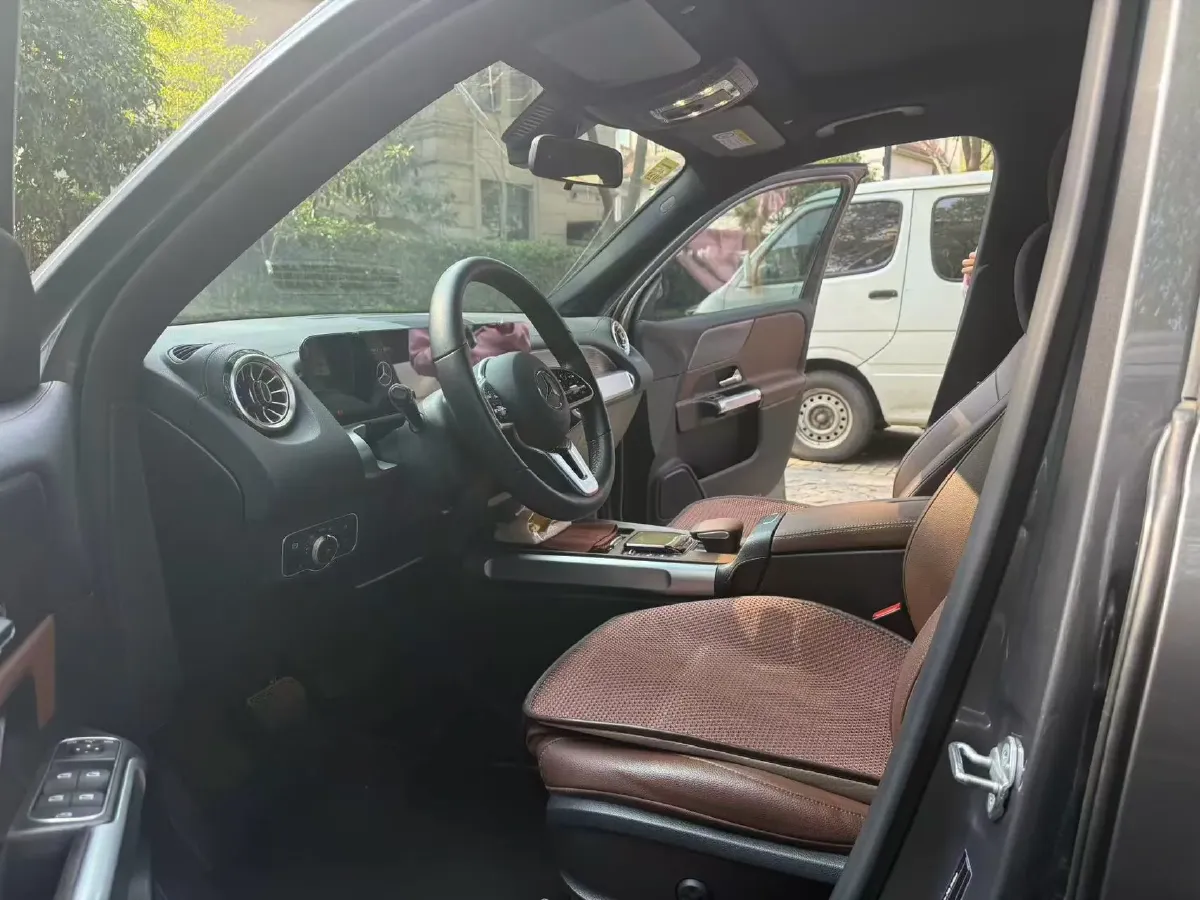 2022 Mercedes-Benz GLB Class 1.3T 163HP L4 7DCT,autocango,china used car exporter,china ev exporter,chinese used car exporter,chinese used ev exporter
