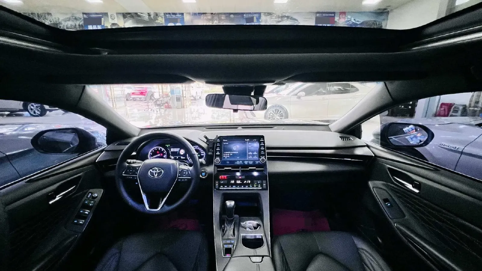 2019 Toyota Avalon 2.5L 209HP L4 8AT,autocango,china used car exporter,china ev exporter,chinese used car exporter,chinese used ev exporter