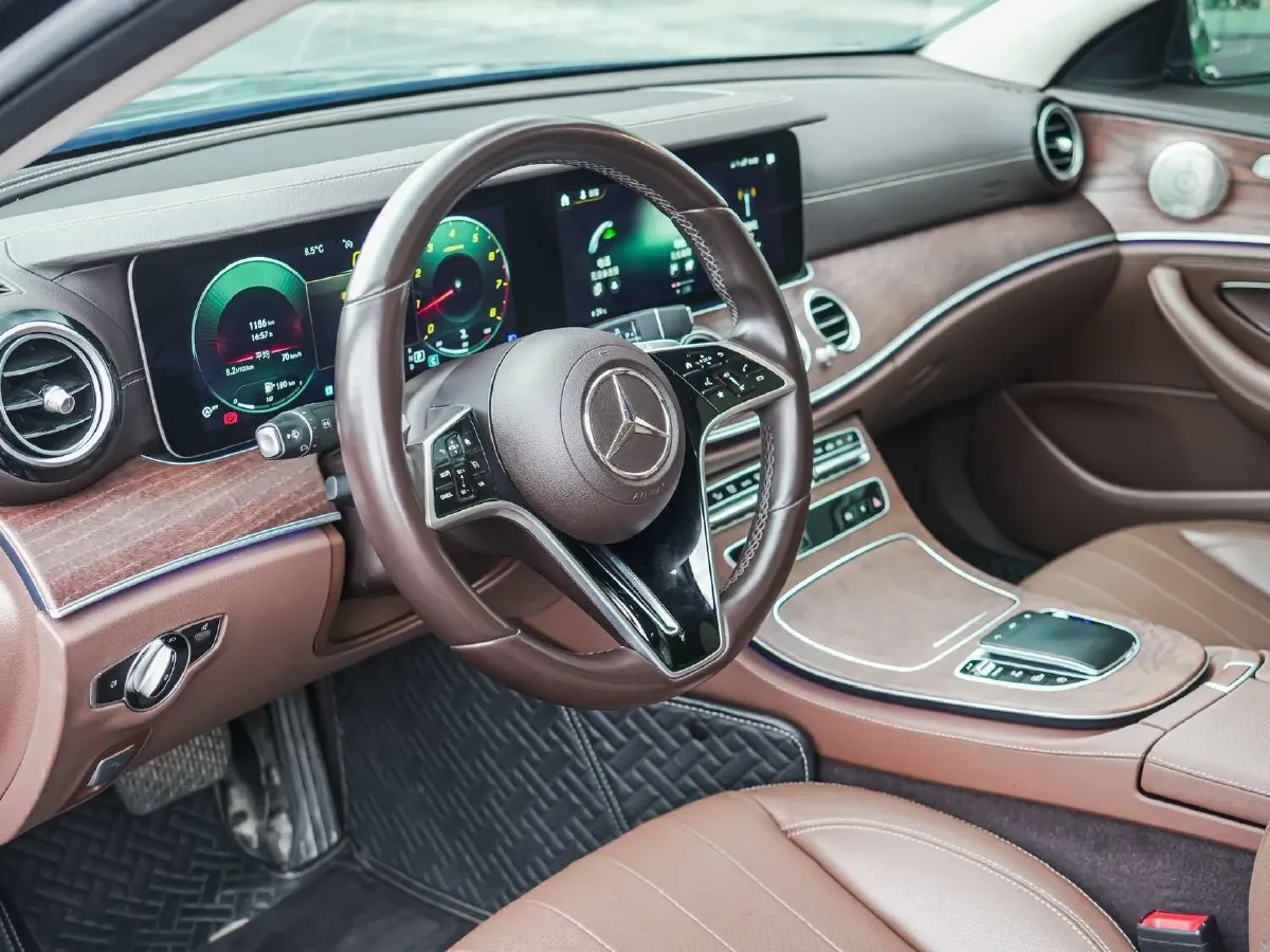 2023 Mercedes-Benz E Class 2.0T 258HP L4 9AT,autocango,china used car exporter,china ev exporter,chinese used car exporter,chinese used ev exporter