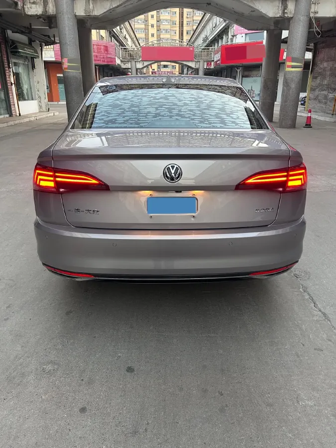 2019 Volkswagen Golf Sportsvan 1.6L 110HP L4 6AT,autocango,china used car exporter,china ev exporter,chinese used car exporter,chinese used ev exporter
