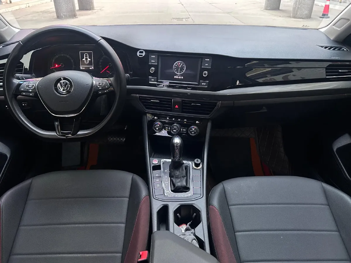 2019 Volkswagen Golf Sportsvan 1.6L 110HP L4 6AT,autocango,china used car exporter,china ev exporter,chinese used car exporter,chinese used ev exporter