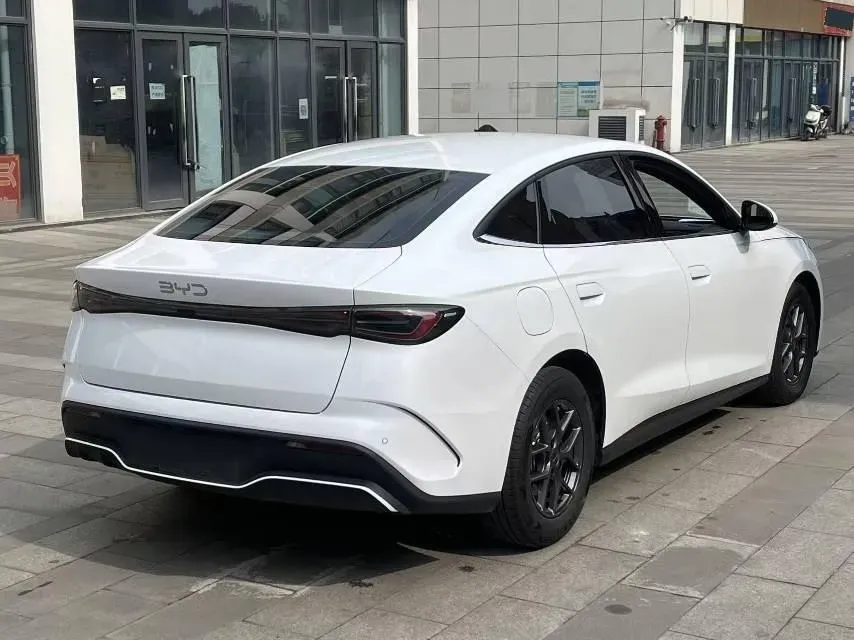 2024 BYD Seal06 1.5L 101HP L4 E-CVT PHEV 10.08KWH,autocango,china used car exporter,china ev exporter,chinese used car exporter,chinese used ev exporter