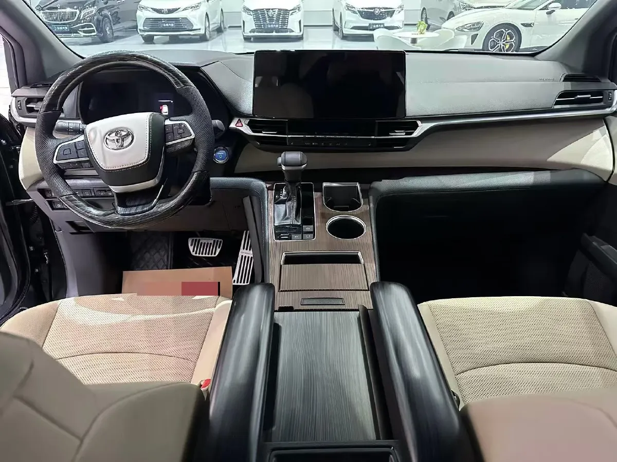 2024 Toyota Granvia 2.5L 189HP L4 E-CVT Hybrid,autocango,china used car exporter,china ev exporter,chinese used car exporter,chinese used ev exporter