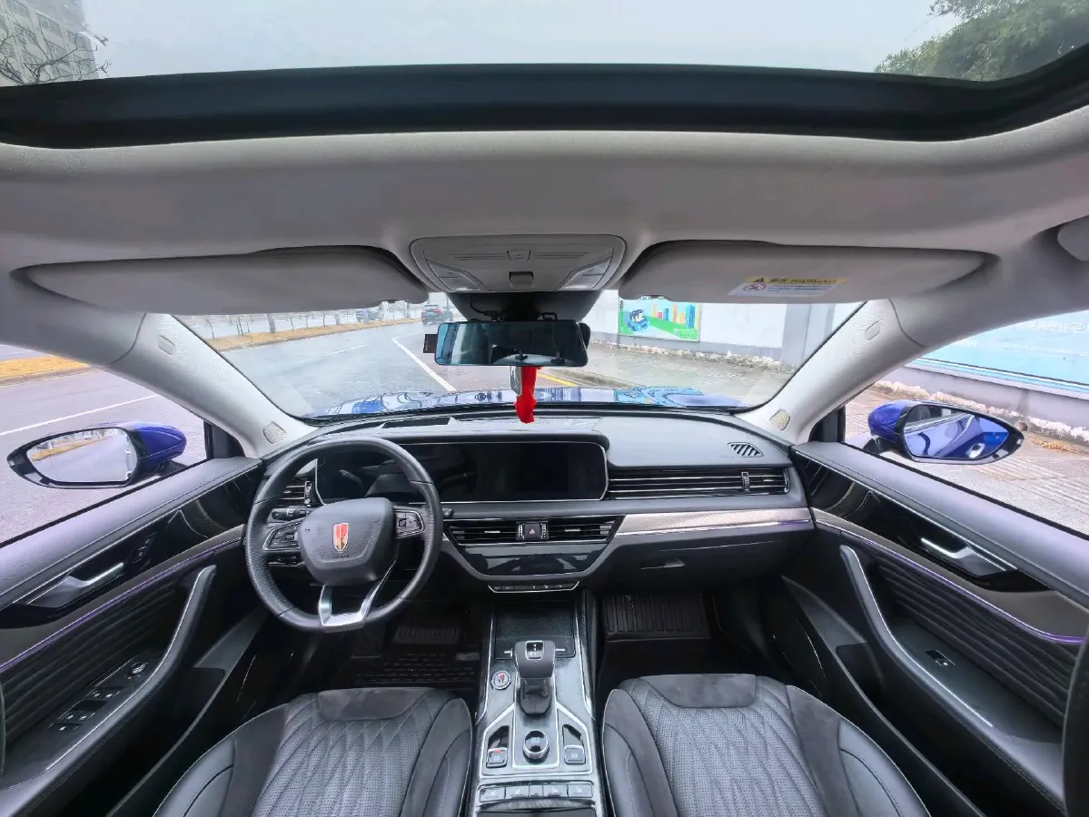 2022 HongQi HS5 2.0T 224HP L4 6AT,autocango,china used car exporter,china ev exporter,chinese used car exporter,chinese used ev exporter