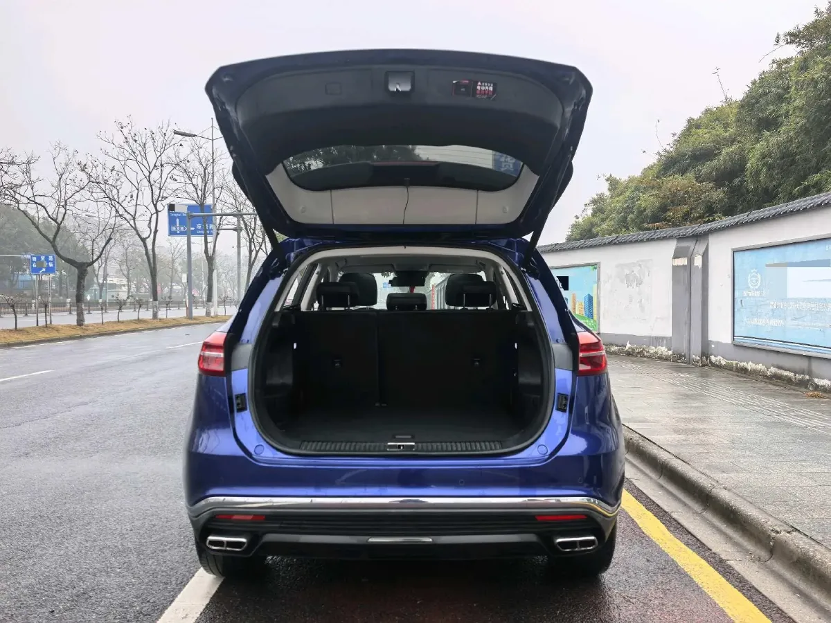 2022 HongQi HS5 2.0T 224HP L4 6AT,autocango,china used car exporter,china ev exporter,chinese used car exporter,chinese used ev exporter