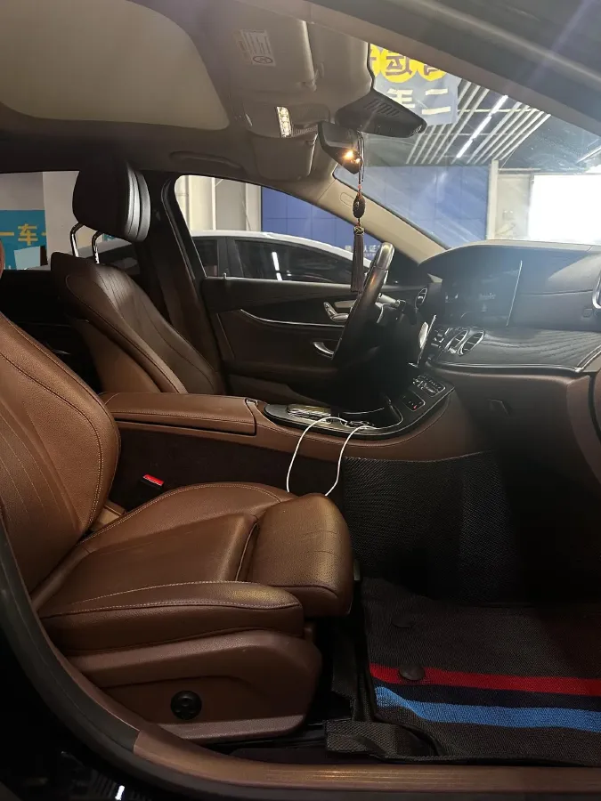 2022 Mercedes-Benz E Class 2.0T 197HP L4 9AT,autocango,china used car exporter,china ev exporter,chinese used car exporter,chinese used ev exporter