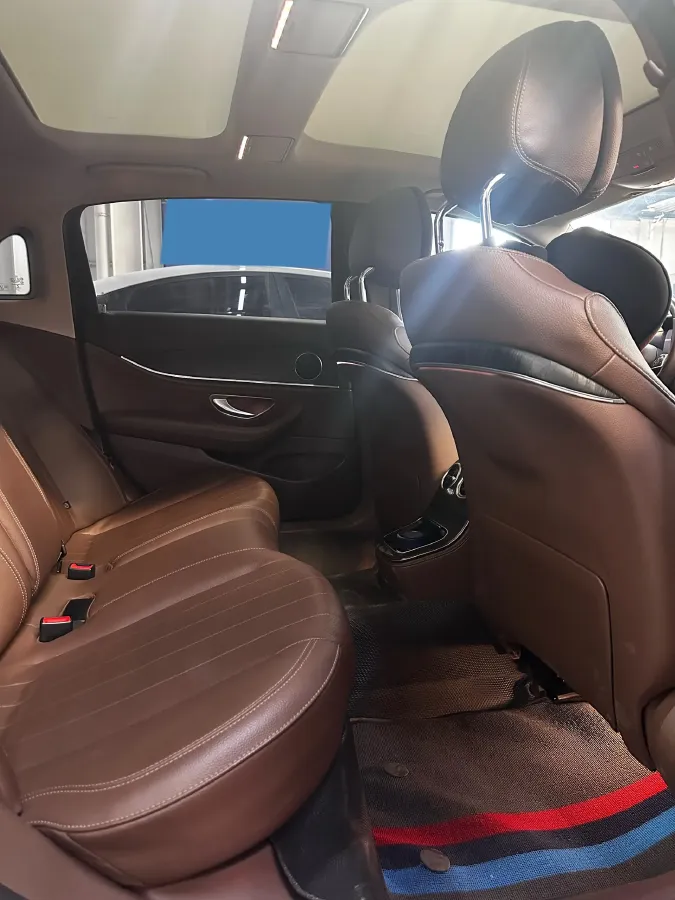 2022 Mercedes-Benz E Class 2.0T 197HP L4 9AT,autocango,china used car exporter,china ev exporter,chinese used car exporter,chinese used ev exporter