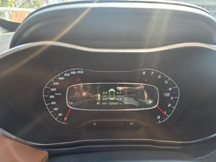 2018 KaiYi E3 1.6L 110HP L4 5MT,autocango,china used car exporter,china ev exporter,chinese used car exporter,chinese used ev exporter