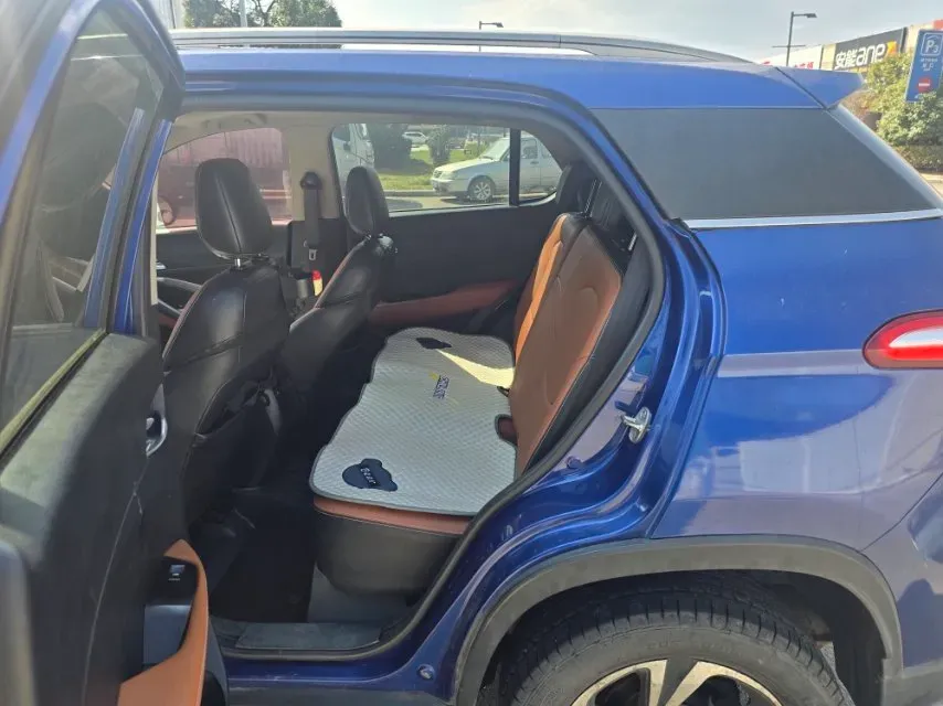 2018 KaiYi E3 1.6L 110HP L4 5MT,autocango,china used car exporter,china ev exporter,chinese used car exporter,chinese used ev exporter