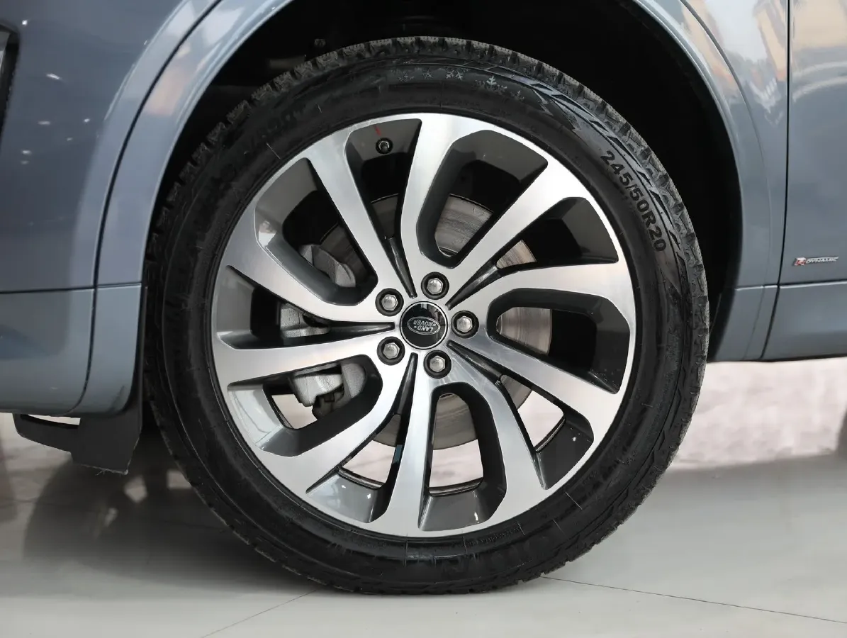 2020 Land Rover Discovery Sport 2.0T 249HP L4 9AT,autocango,china used car exporter,china ev exporter,chinese used car exporter,chinese used ev exporter